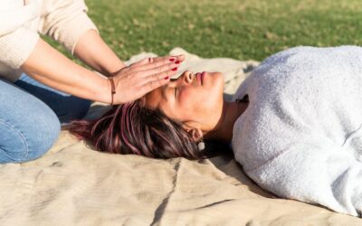 Using Energy Healing to Target Specific Pain Points in Your Body